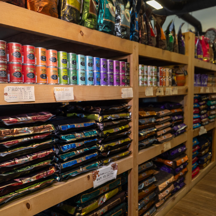 Raw and freeze-dried pet food shelves at Bone Appetit pet pantry